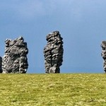 Каменные идолы Мань-Пупу-Нер