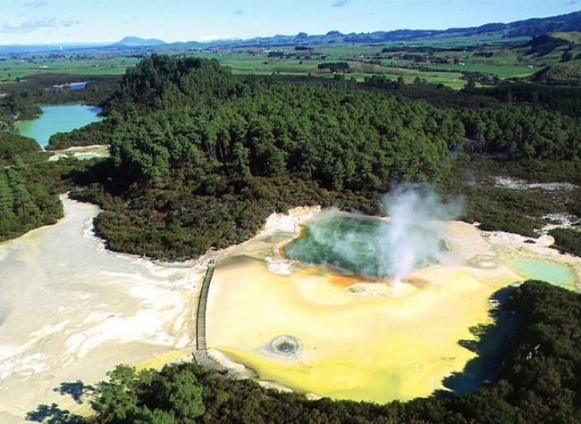 Долина Роторуа – кипящее сердце Новой Зеландии
